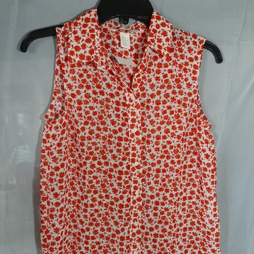H&M Red & White Floral Sleeveless Blouse Size 2